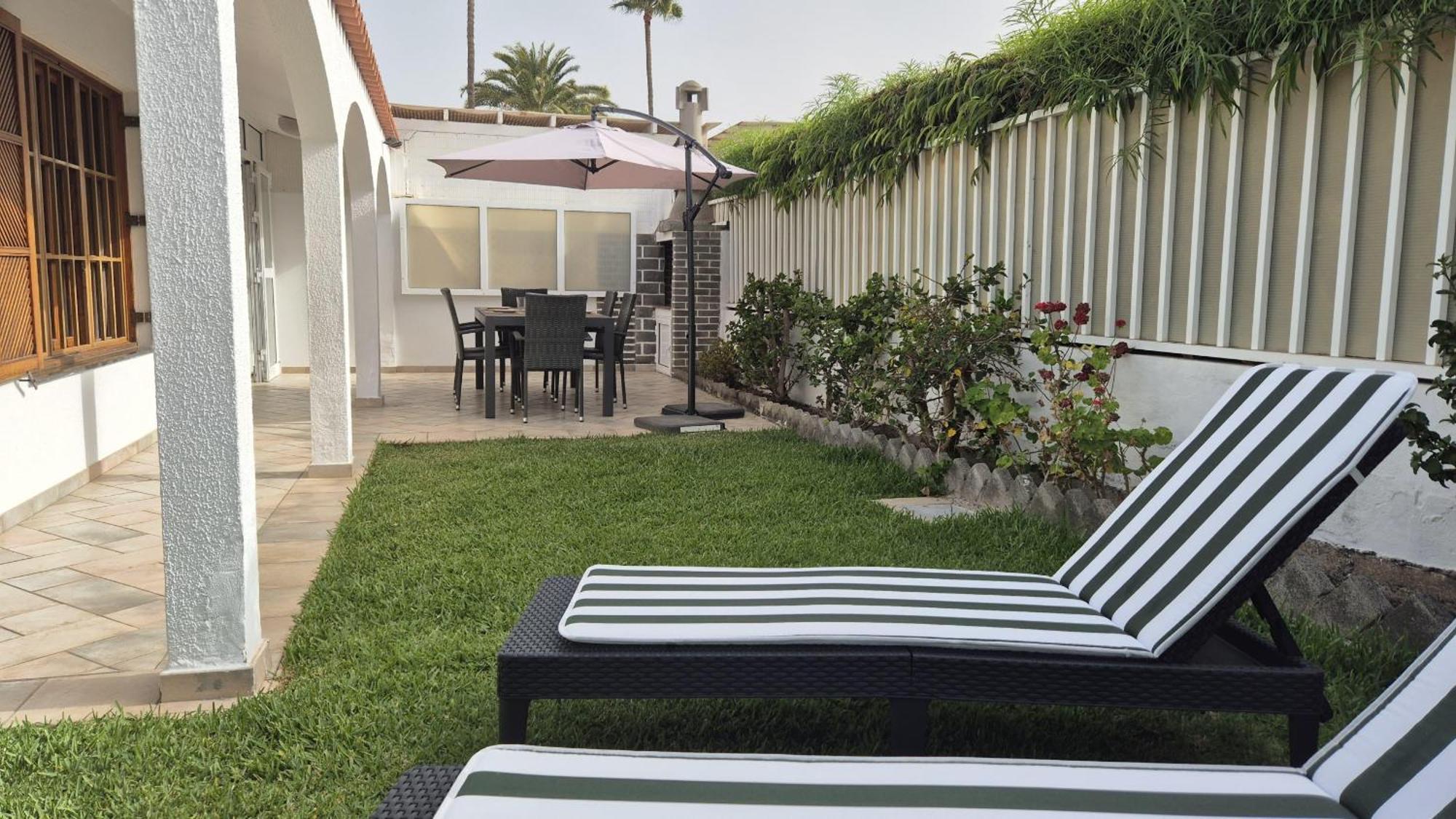 Oasis Holycan - By Gestion Vacacional Canarias San Bartolomé Exteriér fotografie