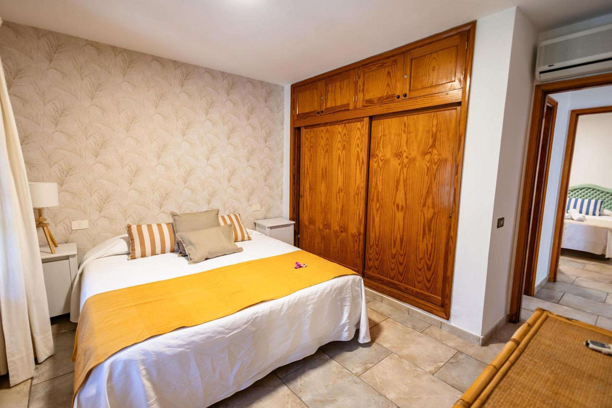 Oasis Holycan - By Gestion Vacacional Canarias San Bartolomé Exteriér fotografie