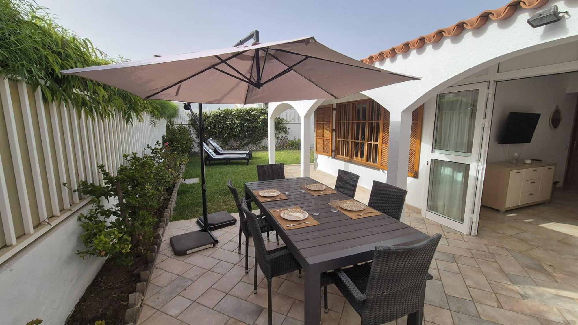 Oasis Holycan - By Gestion Vacacional Canarias San Bartolomé Exteriér fotografie