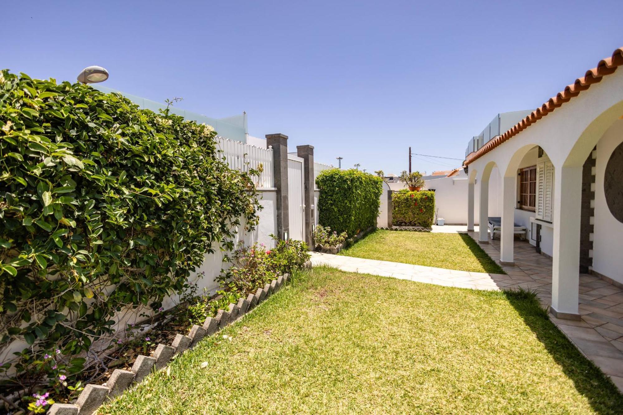 Oasis Holycan - By Gestion Vacacional Canarias San Bartolomé Exteriér fotografie